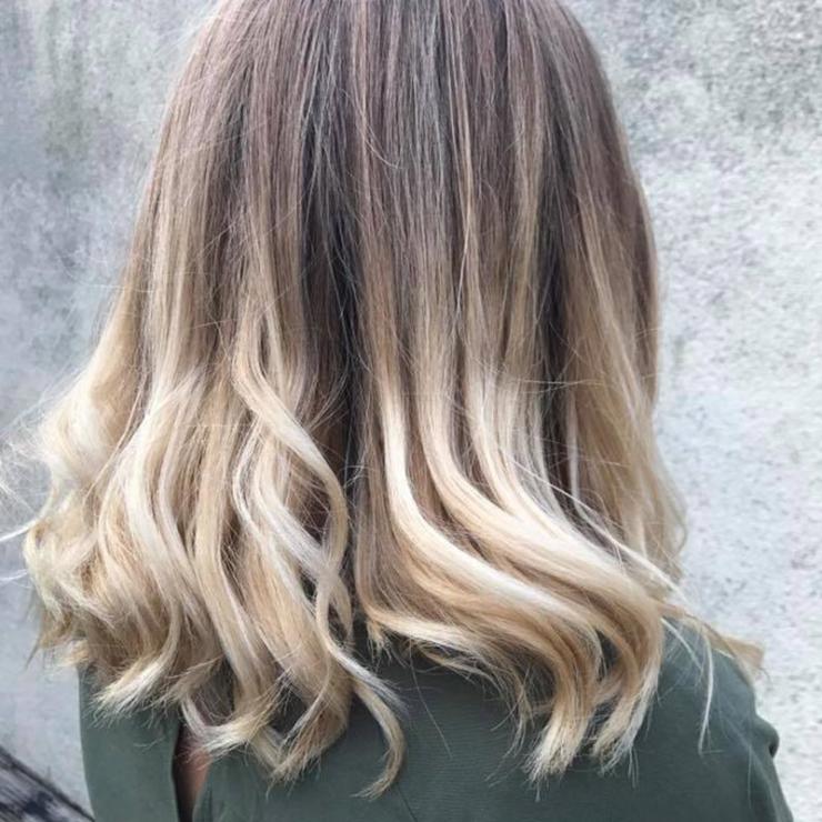 Coiffeur pour femme à Saint-Amand-les-Eaux