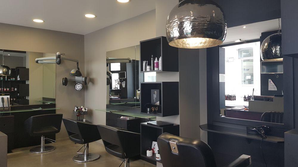 Salon De Coiffure à Saint Amand Les Eaux Coiffeuse à Saint
