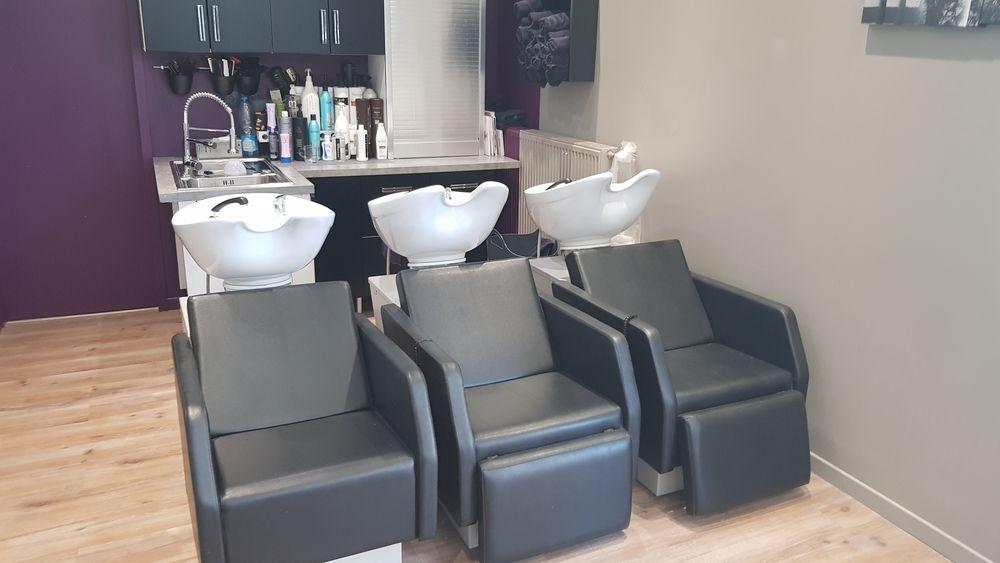 Salon De Coiffure à Saint Amand Les Eaux Coiffeuse à Saint